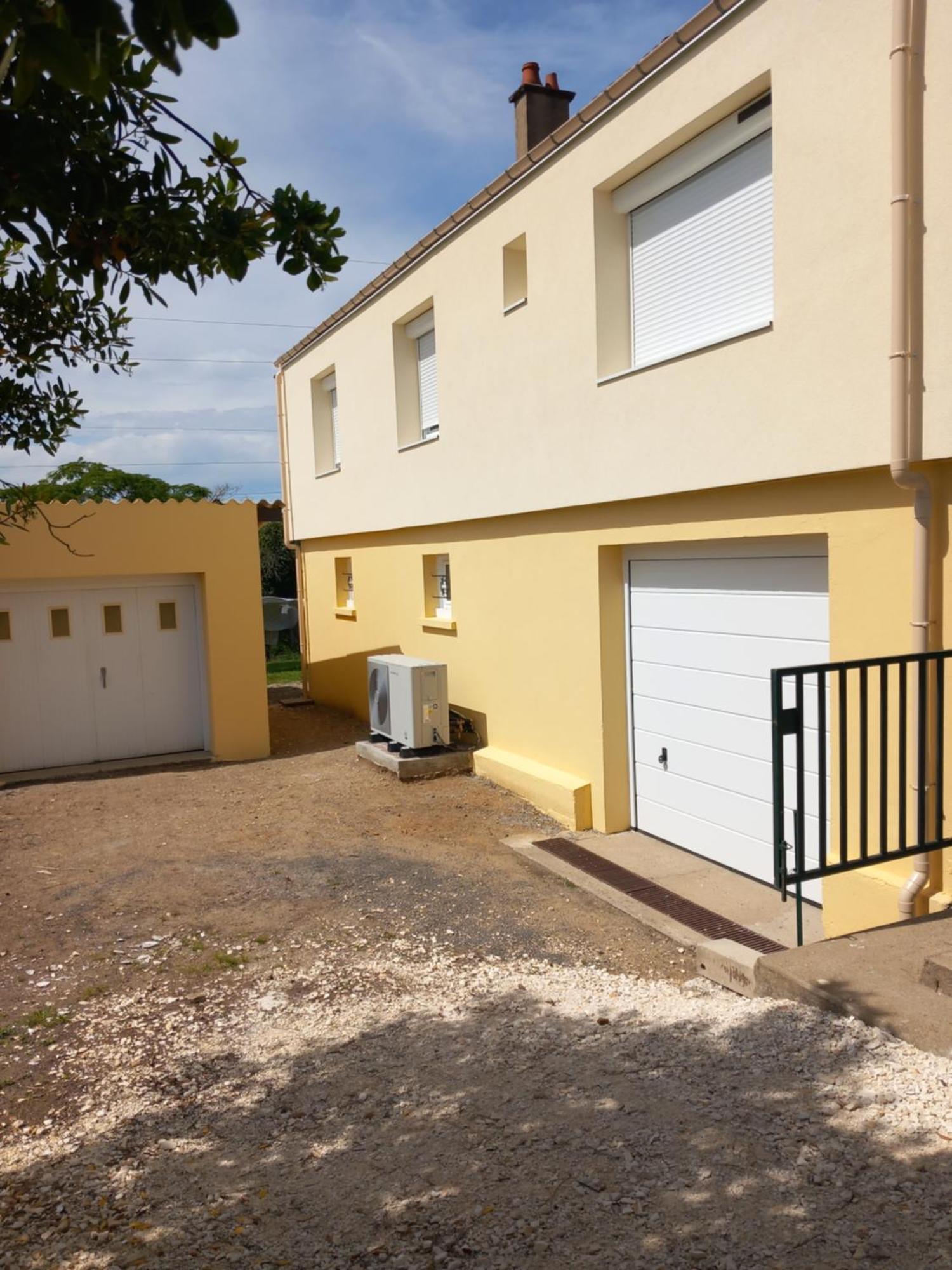 Les Cyclamens 1 Apartment Cosne-Cours-Sur-Loire Exterior photo